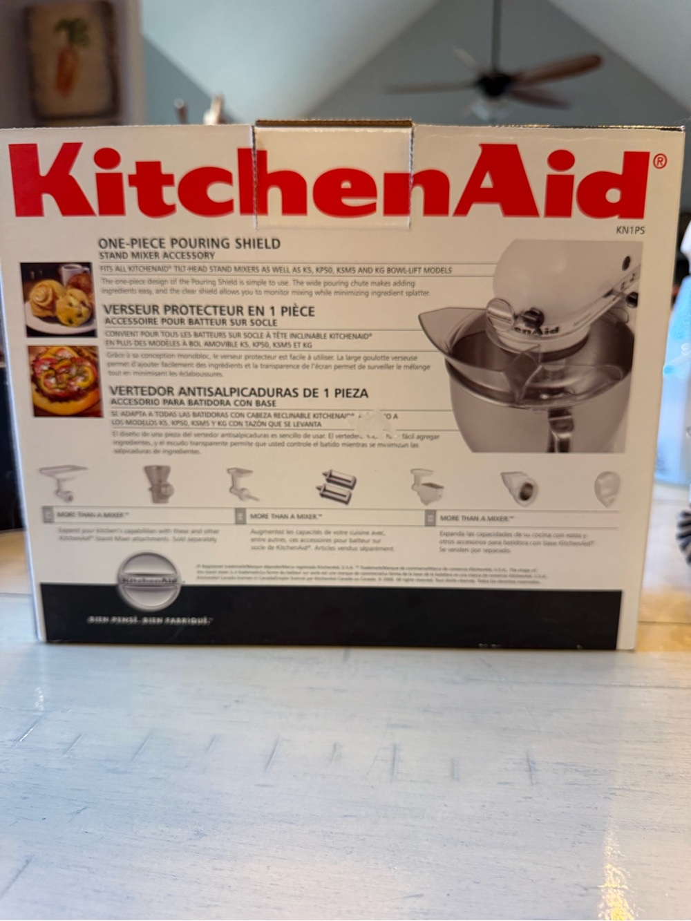 NIB KitchenAid KN1PS One-Piece Pouring Shield Stand Mixer Attachment
